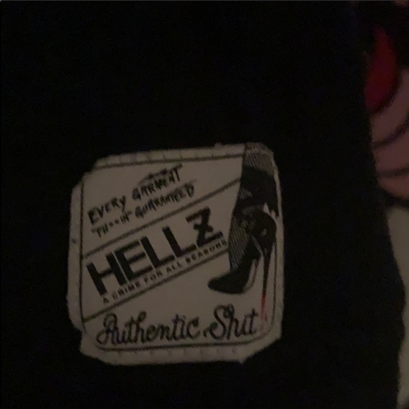 🚫DONATED🚫 - Picture 3 of 6